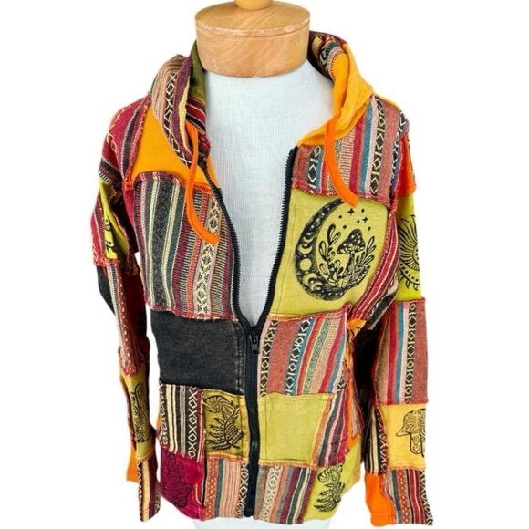 Nepal Tops - Patchwork Jacket with Hoodie, Handmade Organic Cotton Unisex Fall/Winter.
